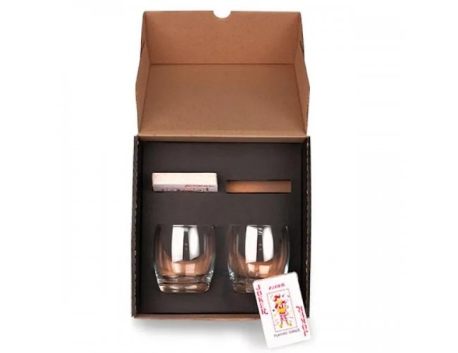 Kit Whisky Com Baralho E Copos